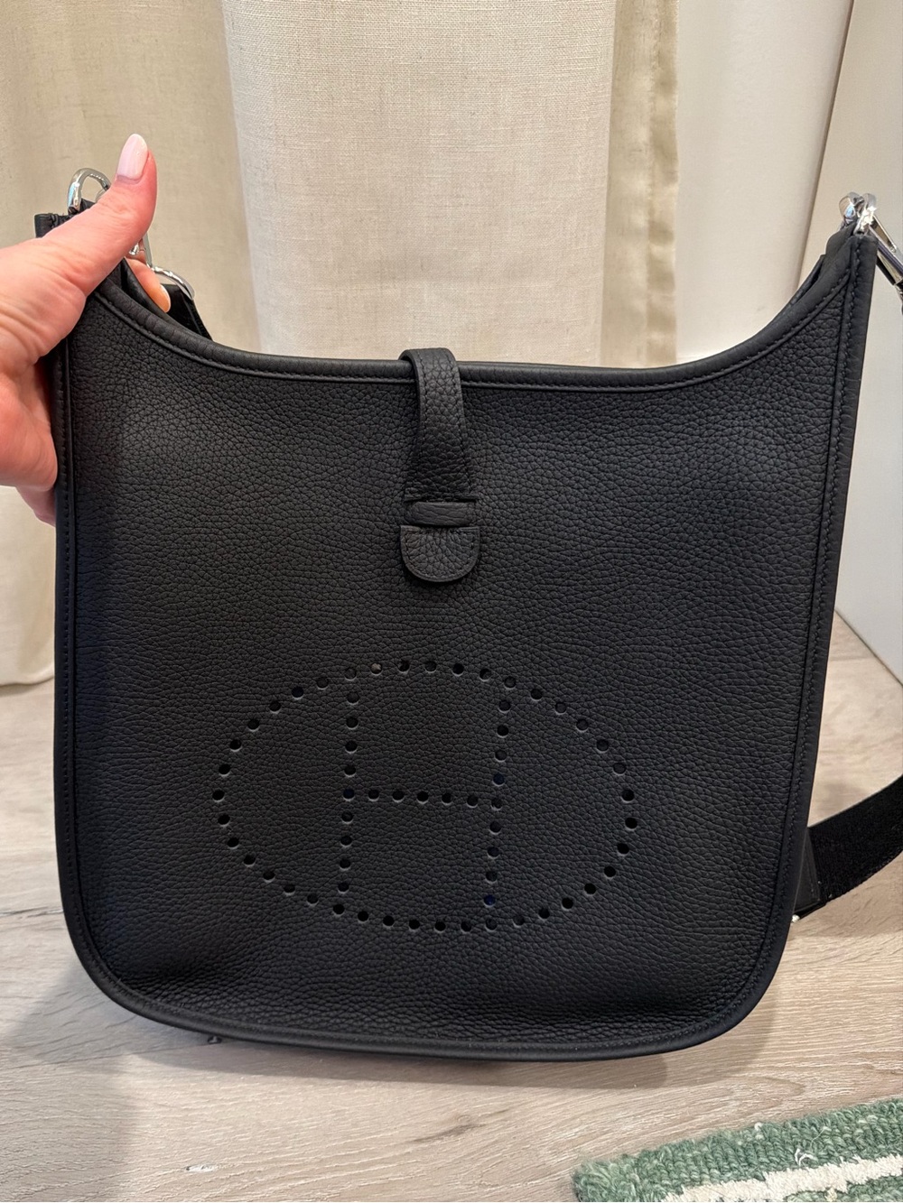 Hermes Black Evelyne size 29 Perforated H Leather Crossbody